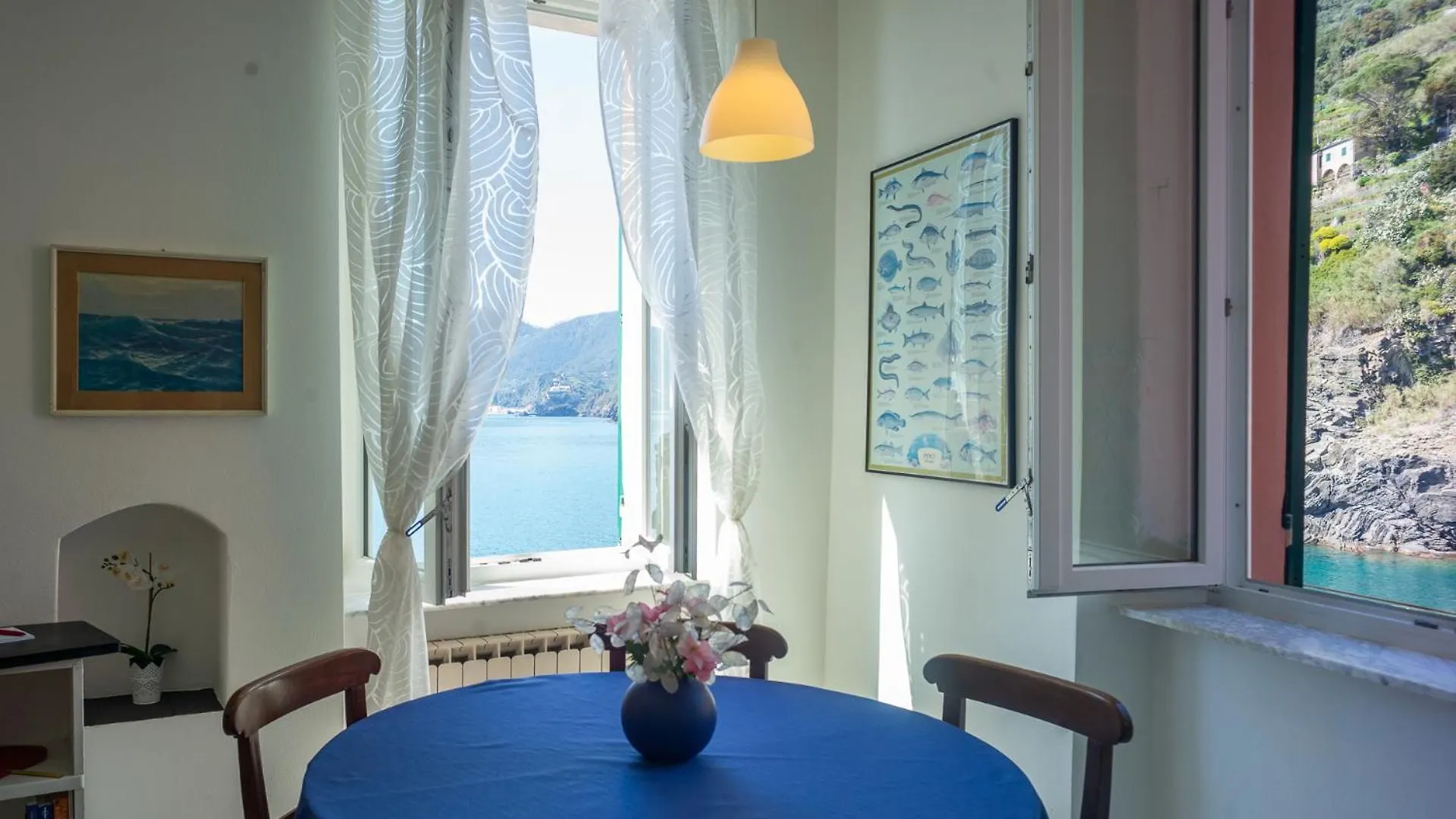 Maemuna Sea View Vernazza Italy