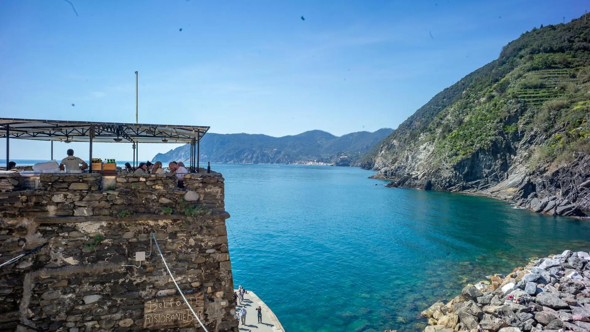 Maemuna Sea View Vernazza 0*,